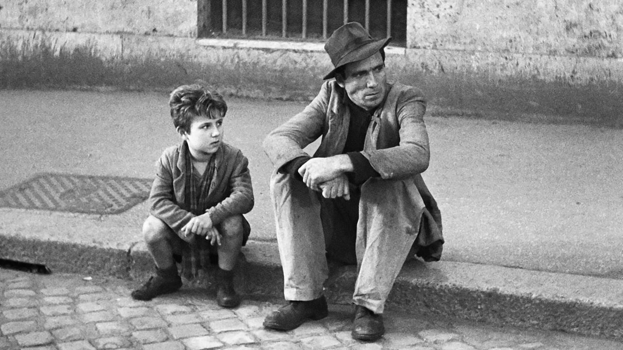 Still from Bicycle Thieves